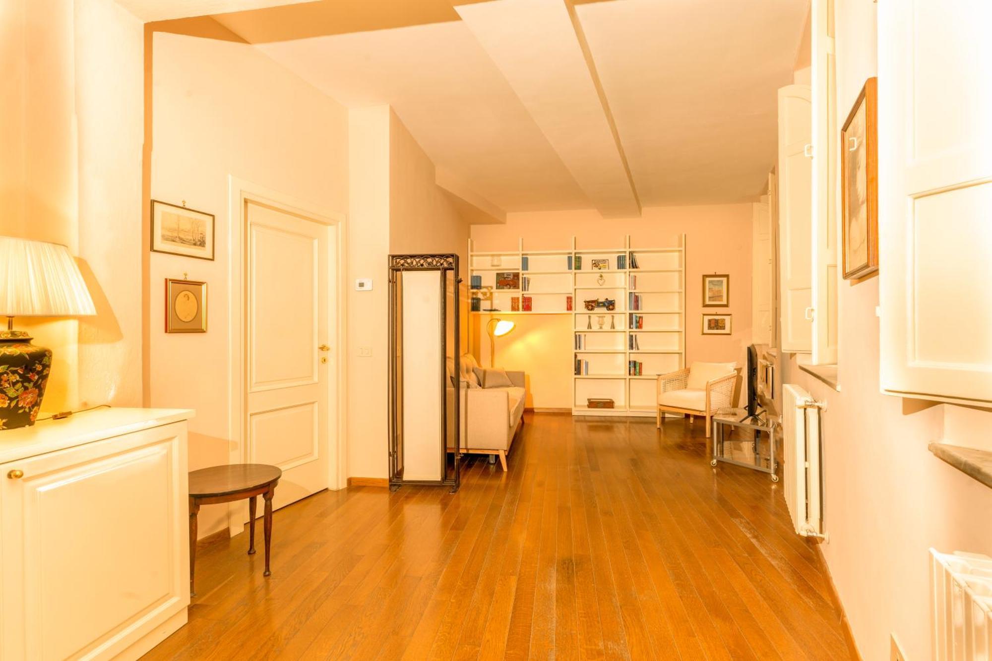Il Gallo - Charming Apartment In Lucca Heart Lucques Extérieur photo